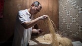Mi adalah makanan paling favorit sekaligus mesin pengeruk keuntungan di kota yang penuh dengan makanan enak dan terjangkau seperti Hong Kong. (AFP PHOTO / Dale DE LA REY)