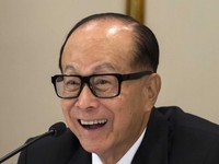 Punya Rp 514 T & Hemat, Ini Fakta Orang Terkaya di Hong Kong