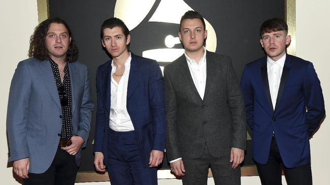 Drummer Arctic Monkeys Jajal Solo Karier