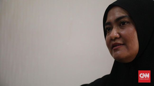 Novel Baswedan Didampingi Istri Pulang ke Indonesia