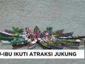 Atraksi Jukung Meriahkan Banjarmasin