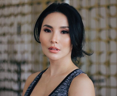 Foto Mengenal Fitria Yusuf Fashionista Cantik yang 