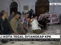 PNS Tegal Sujud Syukur Wali Kota Siti Mashita Diciduk KPK