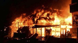 Bekas Kantor Bupati Yalimo Diduga Dibakar Orang Tak Dikenal