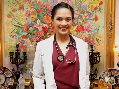 Mesty Ariotedjo, Dokter dan Model Cantik Pendiri Donasi Pengobatan Mesty Ariotedjo, Dokter dan Model Cantik Pendiri Donasi Pengobatan