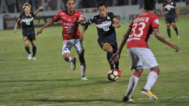 Gol Kapten Bali United Ungguli Martial dan Di Maria