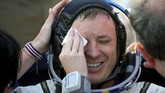 Jack Fischer menjadi salah satu astronaut yang bertugas mengganti kotak avionik yang mengarahkan informasi perintah dan data eksperimen sains pada pertengahan Mei lalu. (REUTERS/Sergei Ilnitsky)