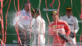Lewis Hamilton Berpeluang Juara, Sebastian Vettel Pasrah