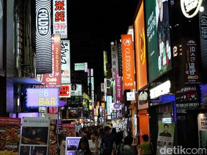 Jumlah Turis ke Korsel Meningkat, tapi Duty Free Enggak Cuan?