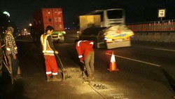 Cek! 7 Lokasi Perbaikan di Tol Jakarta-Cikampek hingga 4 September