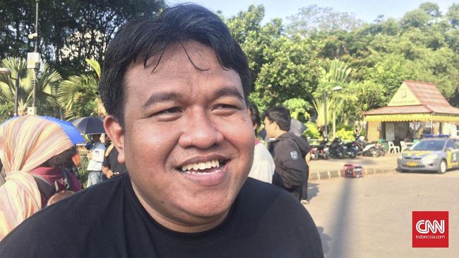 Surat Terbuka Dandhy Sindir PSI: Dakwah Monoteisme Sawit