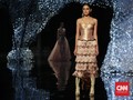 FOTO: Gaun-gaun Anggun dan Sensual dari Hian Tjen