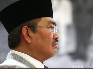 Jimly Asshiddiqie: Indonesia Bentuknya Republik tapi Kelakuannya Kerajaan