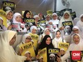 Lima Bulan Teror Air Keras, Keluarga Novel Gelar Pengajian