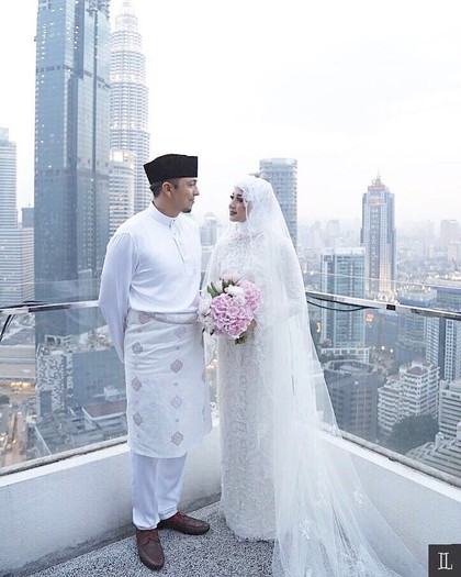 Bak Princess Saat Menikah Ini Inspirasi Gaun  Pengantin 