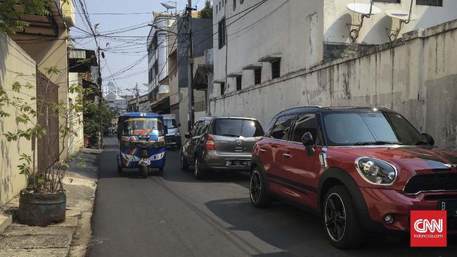 Solusi Hindari Denda Rp2 Juta Bila Punya Mobil Tanpa Garasi