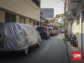 Sandiaga Pelajari Aturan Pemilik Kendaraan Wajib Punya Garasi