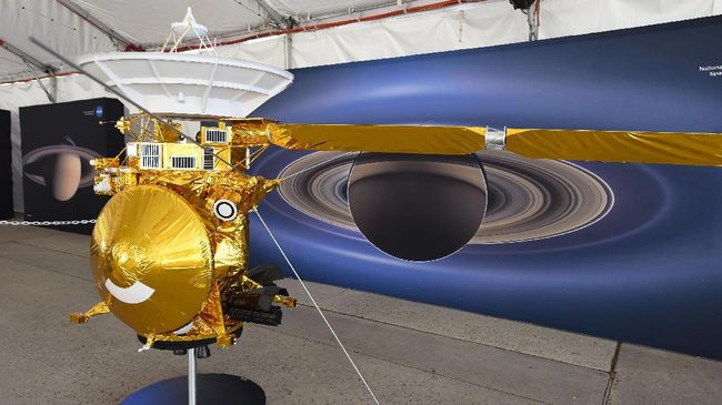 'Wahana Antariksa Cassini Tak Lewati Misi Bunuh Diri'