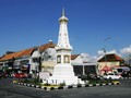 Ribuan Warga Yogyakarta Ikuti Ritual Budaya Mubeng Beteng