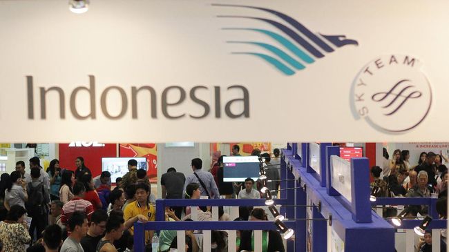 Garuda Indonesia Diskon Tiket Pesawat Hingga 50 Persen - CNN Indonesia