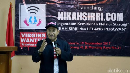 Pendiri Nikahsirri.com Disebut-sebut Gila, Ini Komentar Dokter Jiwa Pendiri Nikahsirri.com Disebut-sebut Gila, Ini Komentar Dokter Jiwa