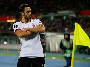 Sacchi: Milan Pastinya Menyesal Tak Pertahankan Calhanoglu