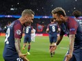 Kaya dan Terkenal, Neymar Disamakan Alves dengan Ronaldo