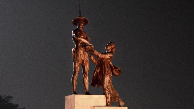 Riwayat Tugu Tani, Massa Anti-PKI dan Aksi 299