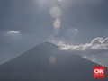 PVMBG Berharap Rekahan Gunung Agung Tak Mengarah ke Letusan