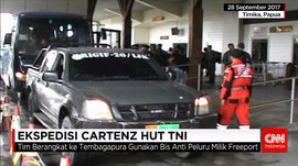 Ekspedisi Puncak Cartenz dalam Rangka HUT ke-72 TNI