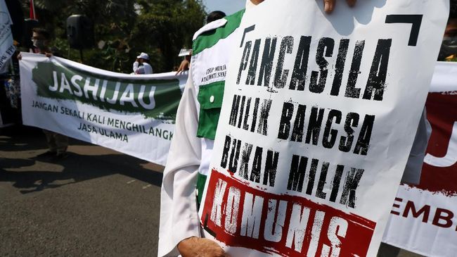 Kebangkitan 'Hantu PKI' dan Komitmen Penyelesaian Tragedi 65