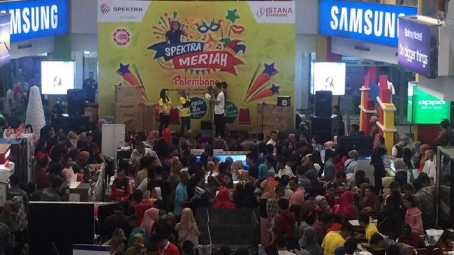 Bintangbola - SPEKTRA Tawarkan Barang Elektronik Murah di 3 Kota Bintangbola - SPEKTRA Tawarkan Barang Elektronik Murah di 3 Kota