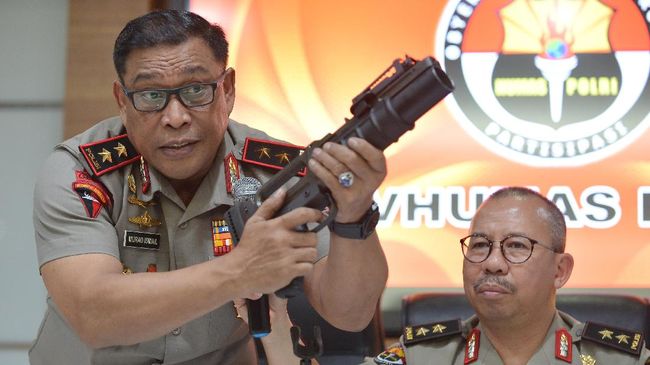Polri Tutup Mulut Soal Pesanan Amunisi Mematikan
