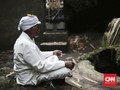 Cerita Jro Mangku Bertahan di Zona Bahaya Gunung Agung