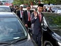 Curhat Jokowi saat Jalan Kaki Menuju Lokasi HUT TNI