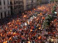 Ratusan Ribu Warga Spanyol Demo Tolak Kemerdekaan Catalonia