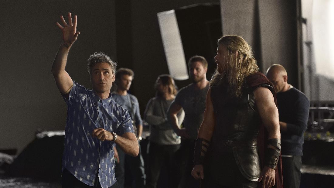 Ngobrol Seru dengan Sutradara dan Cast 'Thor: Ragnarok' Ngobrol Seru dengan Sutradara dan Cast 'Thor: Ragnarok'