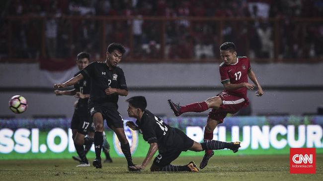 Egy Maulana Minta Sekamar Dengan Abimanyu di Timnas Indonesia