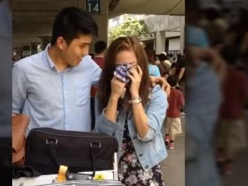Jalani LDR, Cara Romantis Pria Beri Kejutan untuk Pacarnya Ini Jadi Viral Jalani LDR, Cara Romantis Pria Beri Kejutan untuk Pacarnya Ini Jadi Viral