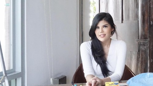 Disebut Sosialita yang Cuma Habiskan Uang Ortu, Dita Soedarjo: Aku Ketawa Aja Disebut Sosialita yang Cuma Habiskan Uang Ortu, Dita Soedarjo: Aku Ketawa Aja