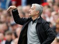 Tim Papan Atas Selalu Buat MU Parkir Bus