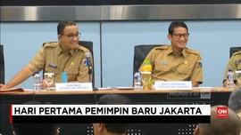 VIDEO: Hari Pertama Pimpin Jakarta, Anies-Sandi Keliling