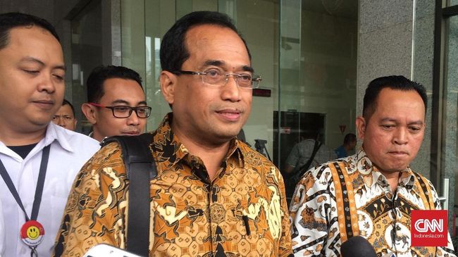 Menhub Klaim Tak Tahu Eks Dirjen Hubla Terima Suap