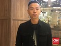 Ernest Prakasa Kena 'Kutuk' Susah Sinyal di Sumba