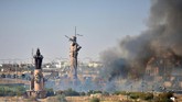Sementara pasukan Irak bergerak, operator Kurdi menutup sejenak dua titik yang bisa memproduksi sekitar 350 ribu barel minyak per hari. (Reuters/Stringer)