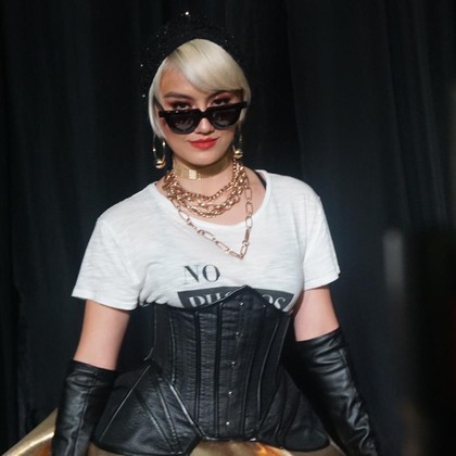 Cerita Agnez Mo Bintangi Iklan Kosmetik Bareng Megan Fox Cerita Agnez Mo Bintangi Iklan Kosmetik Bareng Megan Fox