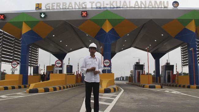 Jokowi: Tarif Tol Turun Akhir Bulan