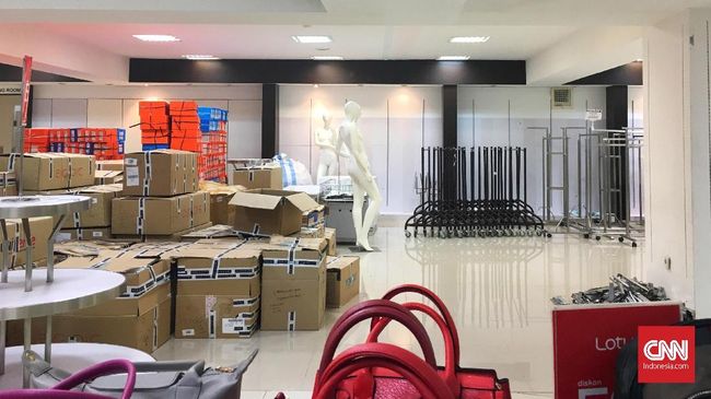 Lotus Thamrin Tutup Gerai Susul Ramayana dan Matahari