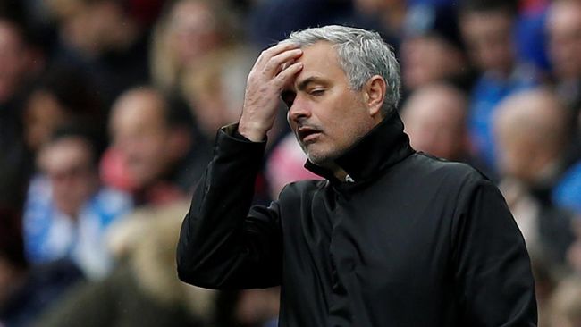 Mourinho Pasrah Man United Tak Bisa Belanja Banyak Pemain