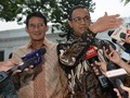 Untung Anies-Sandi Lepas Saham Bir Saat IHSG Jeblok